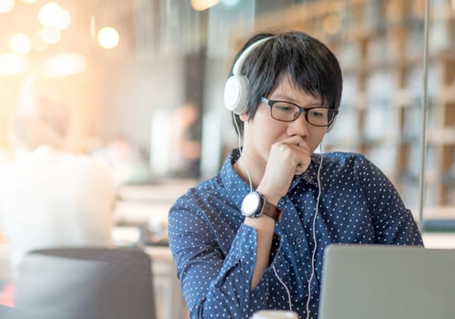 Exploring the Benefits of Online Courses